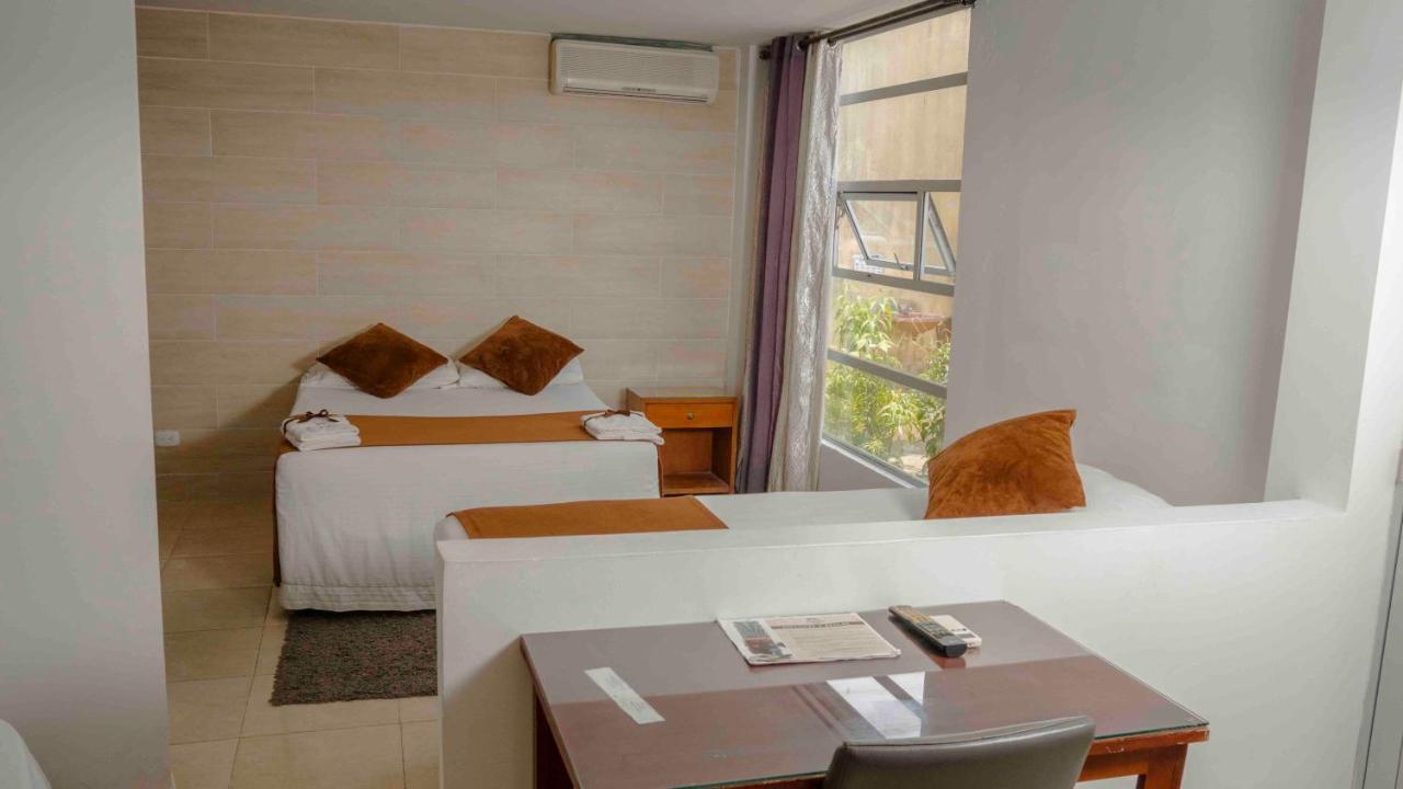 לטיסייה Zuruma Hotel מראה חיצוני תמונה